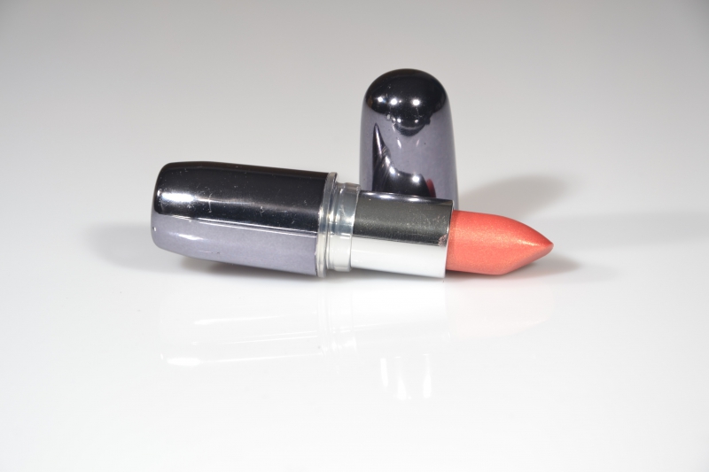 esthetique-CABRIS-min_lipstick-273109